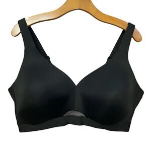 Cacique Lightly Lined No Wire Tshirt Bra 46D Black Molded Back Close Comfy